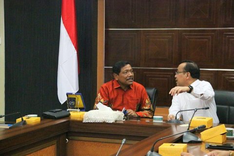 nasional