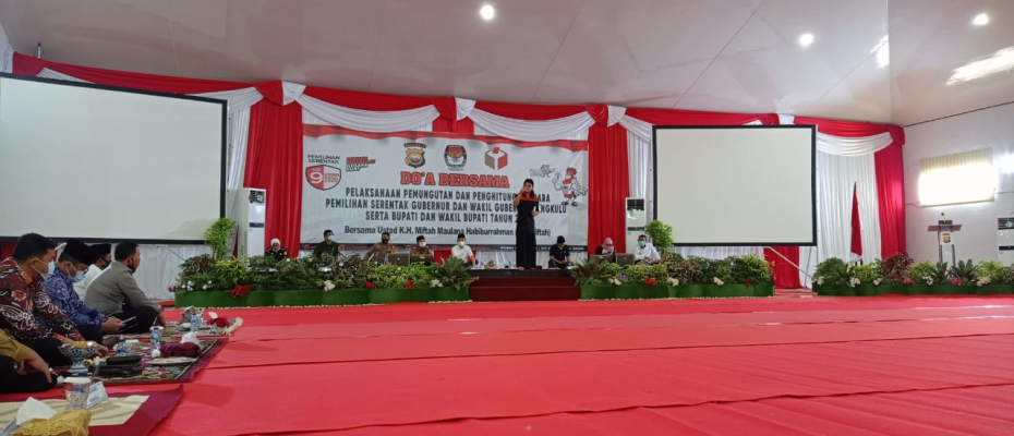 Doa Bersama dengan Ustaz Gus Miftah