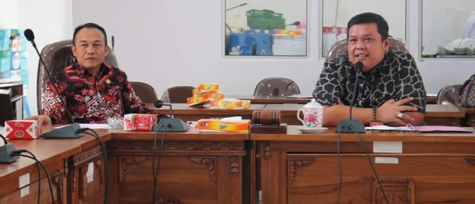 Pimpinan Rapat Banmus ShareFacebookTwitterWhatsApp