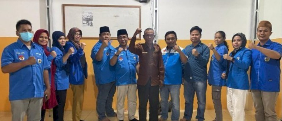 HUT ke-77 RI, KNPI Door to Door Datangi Rumah Veteran Bawa Tali Asih