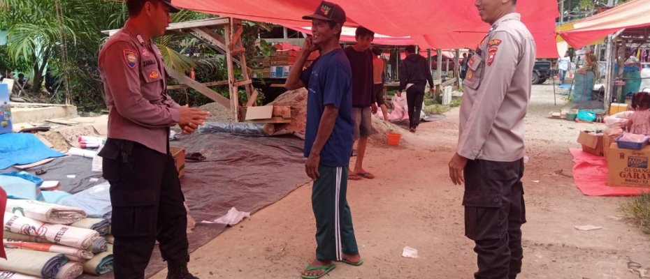 Patroli Rutin Polsek Maje Jaga Kamtibmas di Kecamatan Kaur