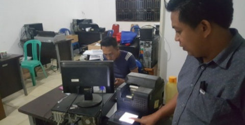 Suasana aktifitas di Dinas Dukcapil Kota Bengkulu (Foto : Media Center Pemkot Bengkulu)