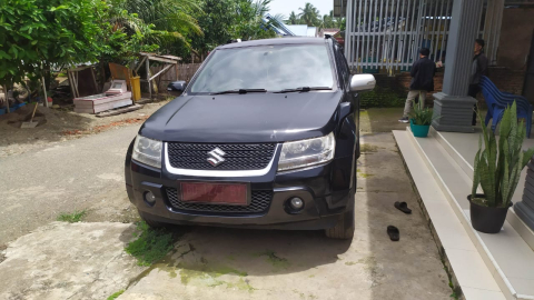 mobil dinas jenis Suzuki Grand Vitara BD 1247 BY merupakan mobil Exs mantan Sekda Bengkulu Selatan dimasa Nazimudin dan Rudi Syahrial ShareFacebookTwitterWhatsApp