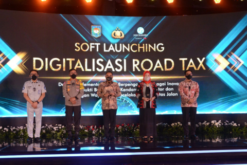 Digitalisasi Pajak Kendaraan, Kemendagri Luncurkan Stiker Hologram Road Tax ShareFacebookTwitterWhatsApp