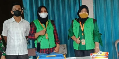 Kepala Dinkes Hairul Ariin saat diwawancara