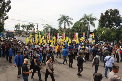  Aksi unjuk rasa PMII kenaikan harga BBM 