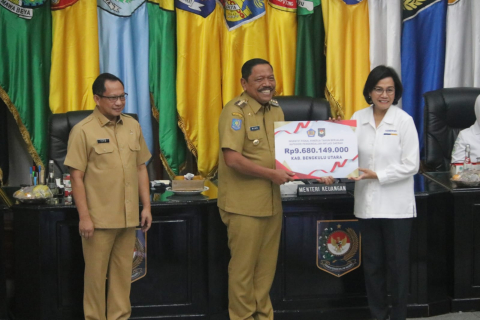 Pengendalian Inflasi Terbaik, Pemkab BU Terima Alokasi Insentifiskal Kinerja Tahun Berjalan 