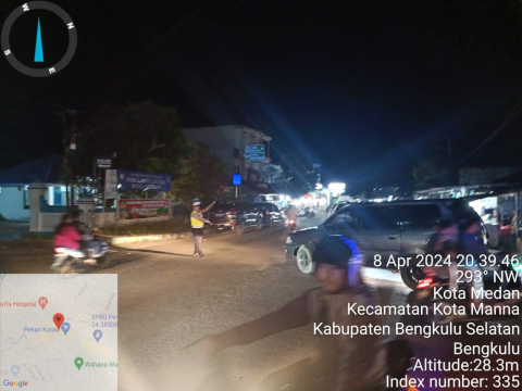 Sat Lantas Polres BS ,Patroli Blue Light Ciptakan  Kenyamanan Ibadah Shalat Tarawih