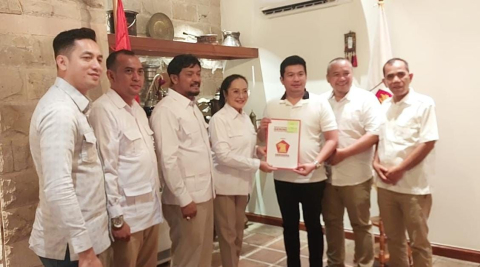 Arie-Sumarno Terima Rekomendasi Partai Gerindra 