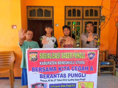 Polsek Ketahun Sosialisasi Saber Pungli Bersama Warga Binaanya Desa Sumber Mulya