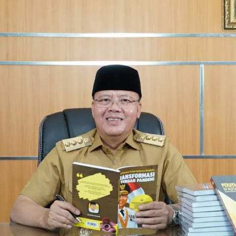 Sultan B. Najamuddin di Puncak DPD RI, Rohidin: "Kebanggaan untuk Bengkulu"