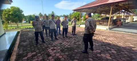 Evaluasi Kinerja, Polsek Maje Polres Kaur Gelar Apel Pagi Rutin  