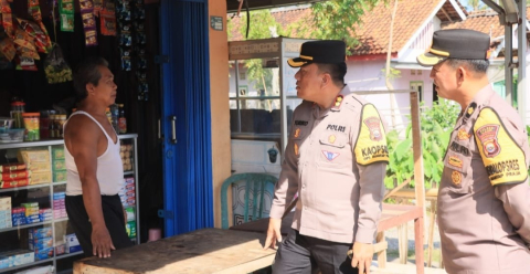 Kapolres Kaur Laksanakan Sambang Door to Door untuk Pilkada Damai dan Operasi Zebra