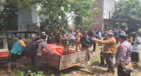 237 Personel Polres Bengkulu Utara Amankan Distribusi Logistik Pilkada 2024