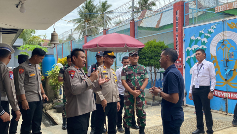 Kapolres BS, Pamatwil OMP Nala dan Forkopimda Cek TPS