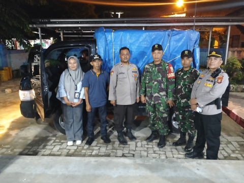 Personel TNI Polri Kawal Logistik Pemilu Dari TPS Menuju PPK