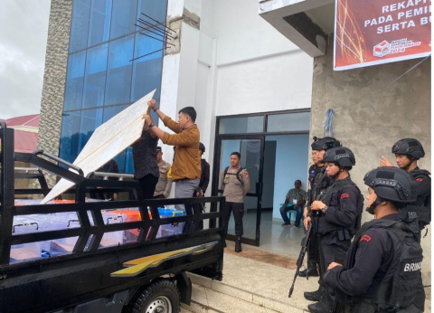 Hari Ke 2 Polres Mukomuko Amankan Sidang Pleno Terbuka Kabupaten Mukomuko