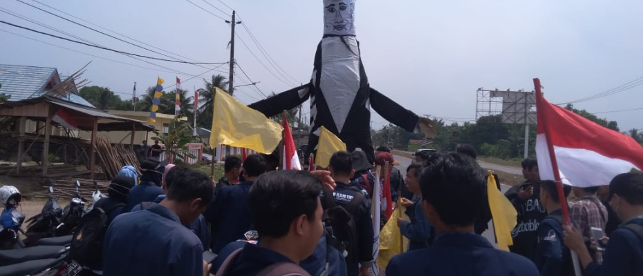 Hukum