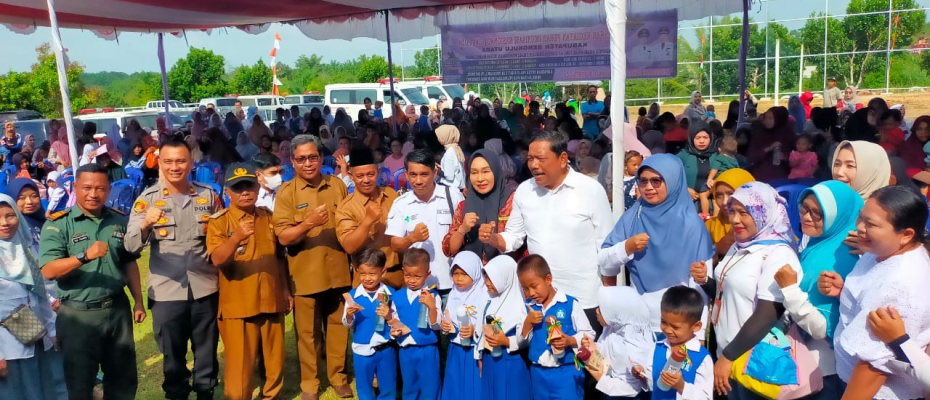 Cegah Penyakit Polio, Kapolsek Ketahun Ajak Warga Ikut Pekan Imunisasi Nasional
