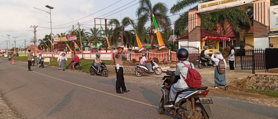 Wujudkan Arus Lalin Setiap Pagi, Polres Bengkulu Utara Laksanakan Morning Traffic Control 