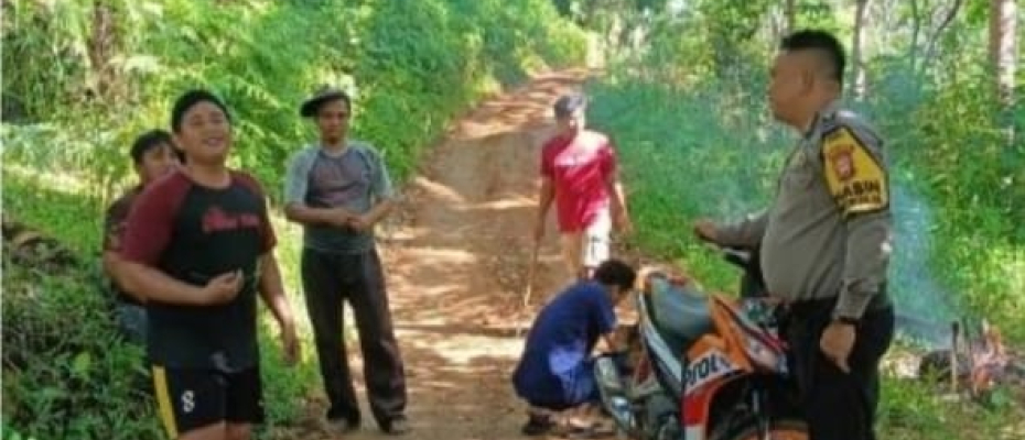 Sambang Pos Kamling dan Warga, Dalam Colling System Jelang Pilkada di Wilkum Polres Bengkulu Utara
