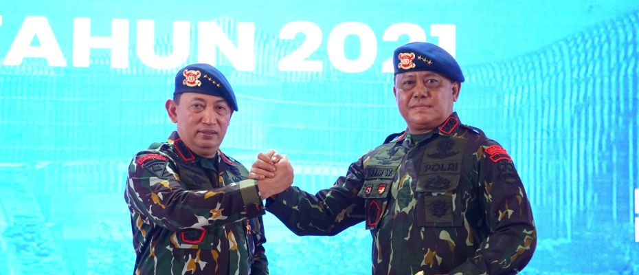 HUT ke-79 Brimob, Kapolri Kenang Pujian Atraksi Pasukan yang dihadiri Presiden Ke-7 Jokowi dan Presiden Ke-8 Prabowo