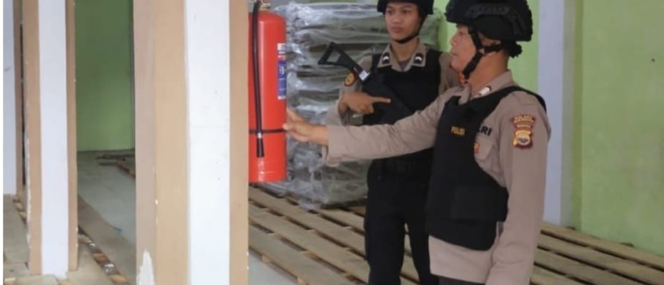 Polres Mukomuko Perketat Patroli dan Pengamanan Gudang Logistik KPU Jelang Pilkada 2024