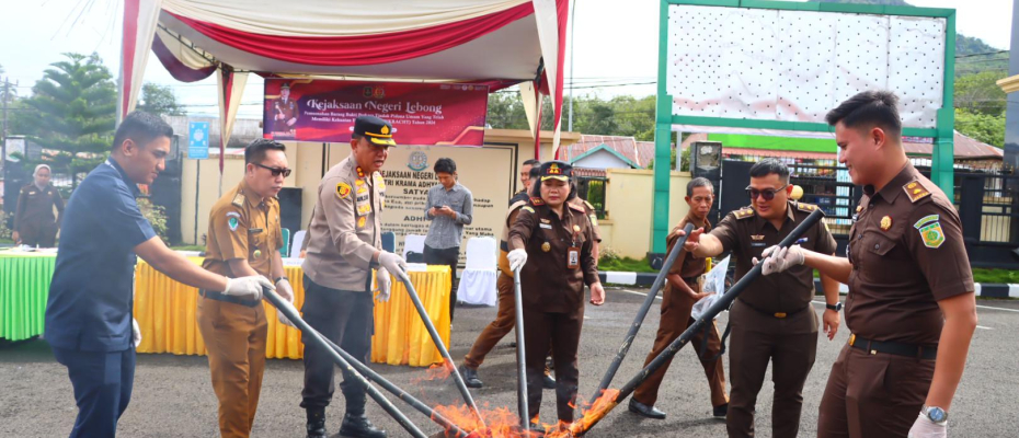 Kapolres Lebong Hadiri Pemusnahan Barang Bukti di Kejari Lebong