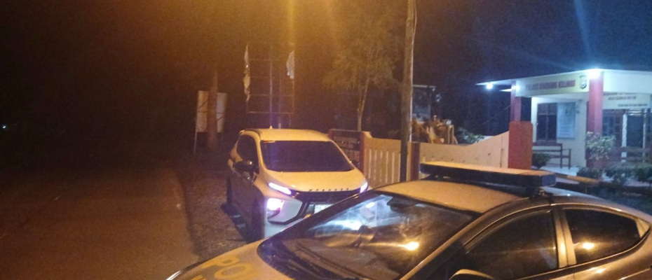 Polsek Sindang Kelingi Kawal Jalur Lintas Curup - Lubuk Linggau Demi Keamanan Pengguna Jalan