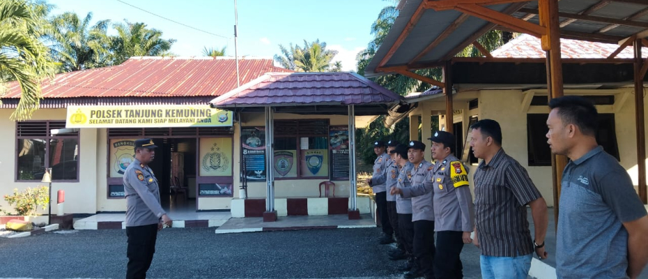 Polsek Tanjung Kemuning Gelar Apel Pagi dan Tingkatkan Kesiapan dalam Menjalankan Tugas 
