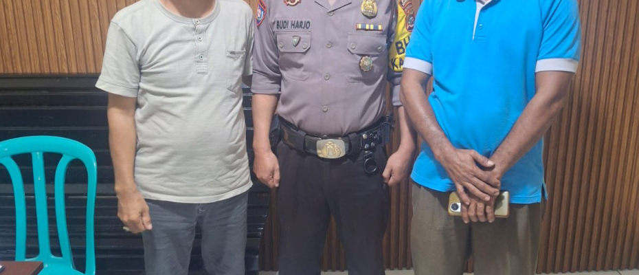 Polsek Sindang Kelingi Lakukan Pengawalan Jalan Lintas Curup - Lubuk Linggau untuk Keamanan Pengendara